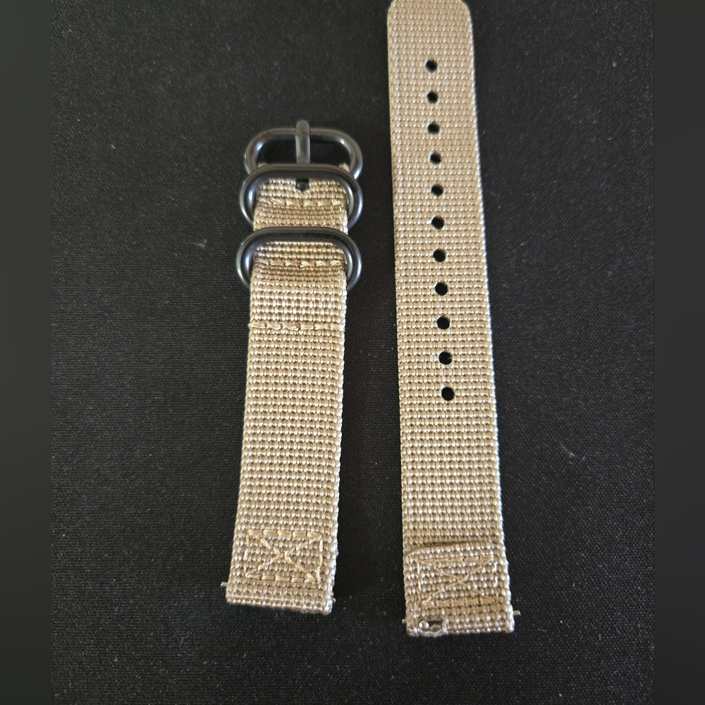 20mm Army Tan NATO Style Nylon Watch Strap – Fits Samsung & Traditional Watche